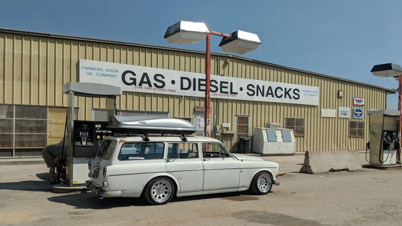 Illustration for article titled The Best Thing to Do With Your Freshly Engine Swapped 1966 Volvo Is Drive Across the Country